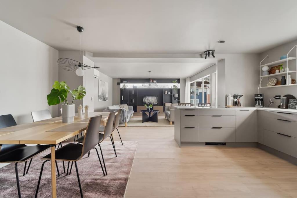 Apartment Stor Og Moderne Tromso